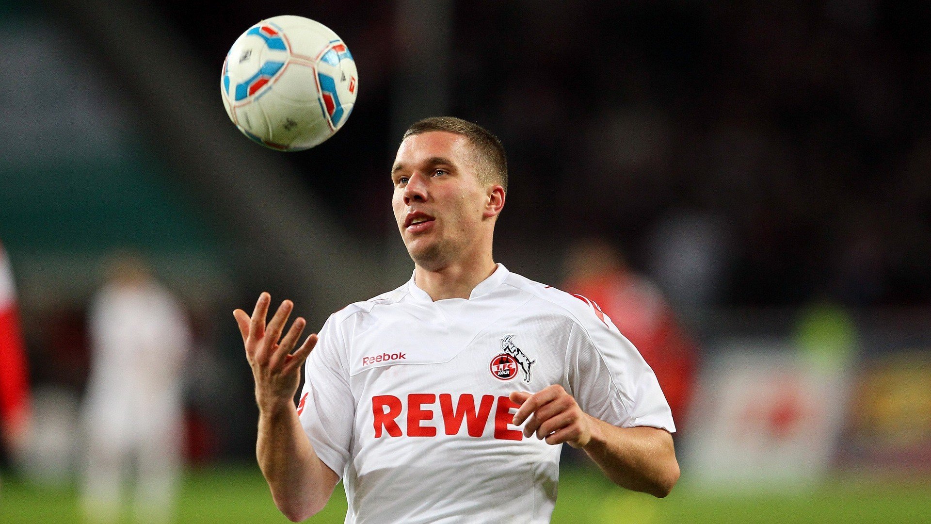 德甲精彩瞬间：长途奔袭带来的冲击力，德甲战车